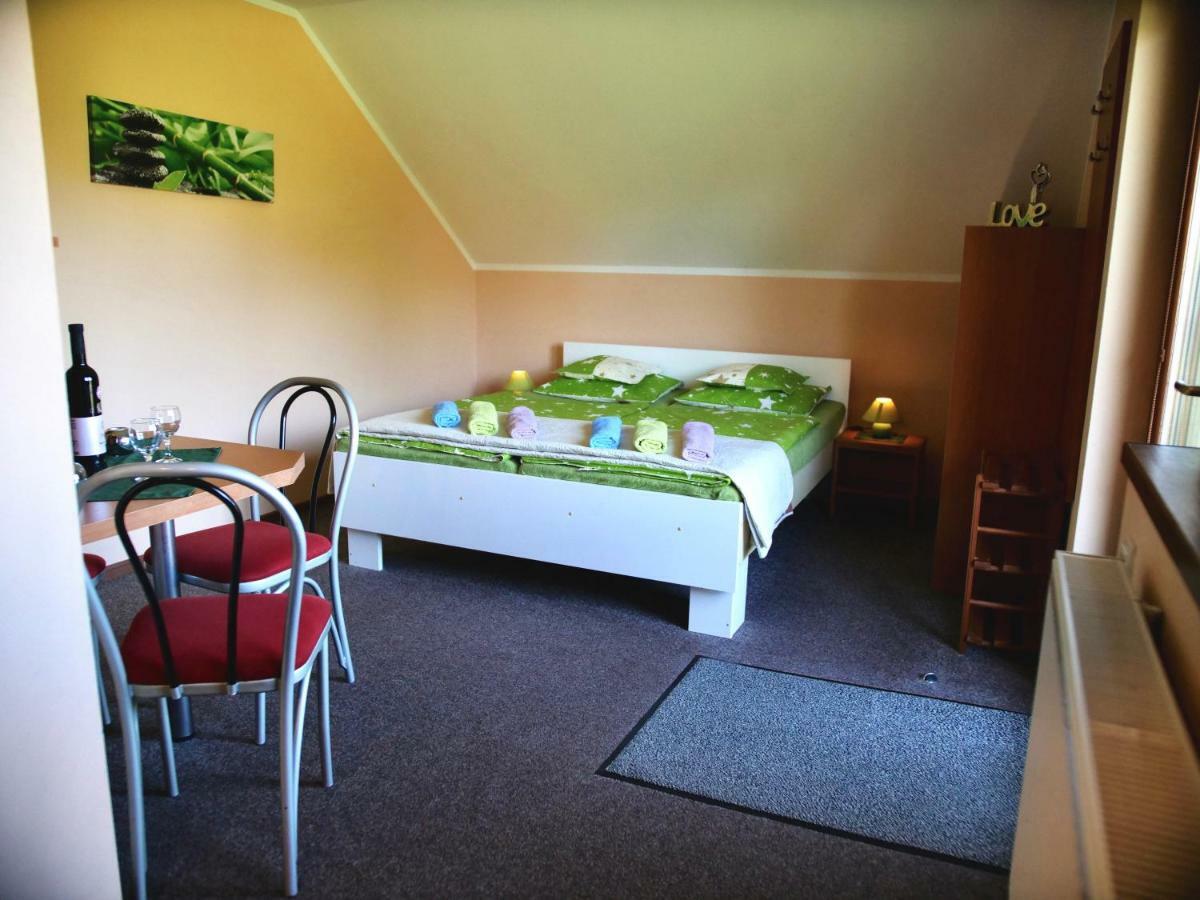 Apartmany U Slavky Bešeňová Екстериор снимка